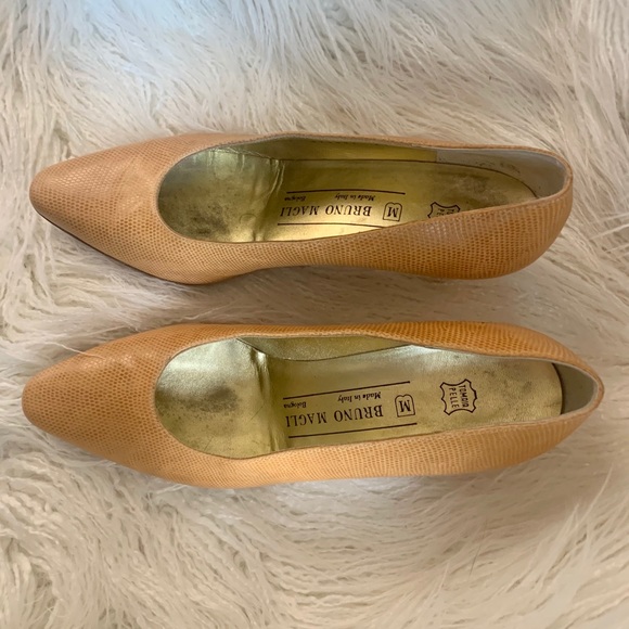 Vintage Bruno Magli Heels - Picture 11 of 16